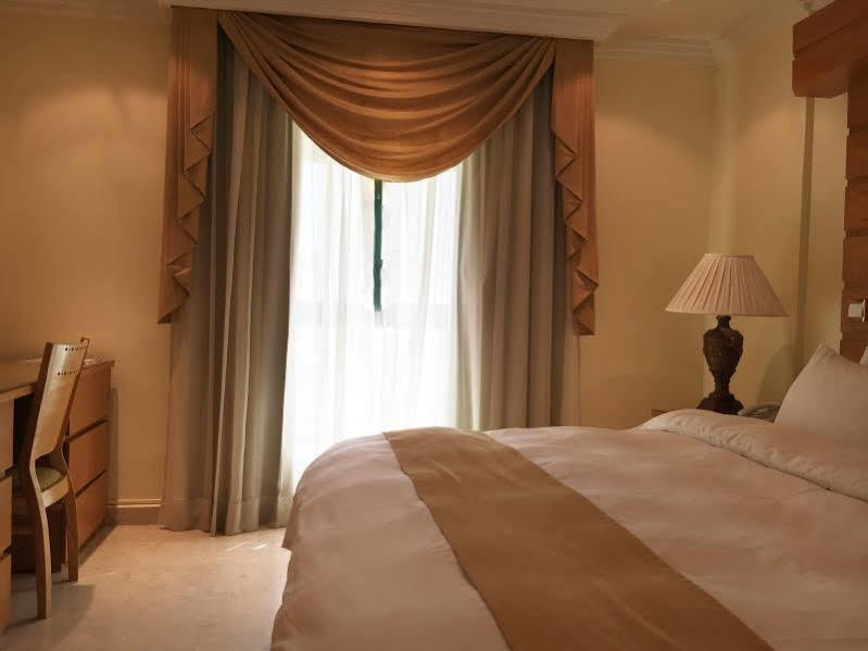 Mirage Suites Kuwait City Eksteriør billede