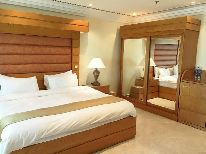 Mirage Suites Kuwait City Eksteriør billede